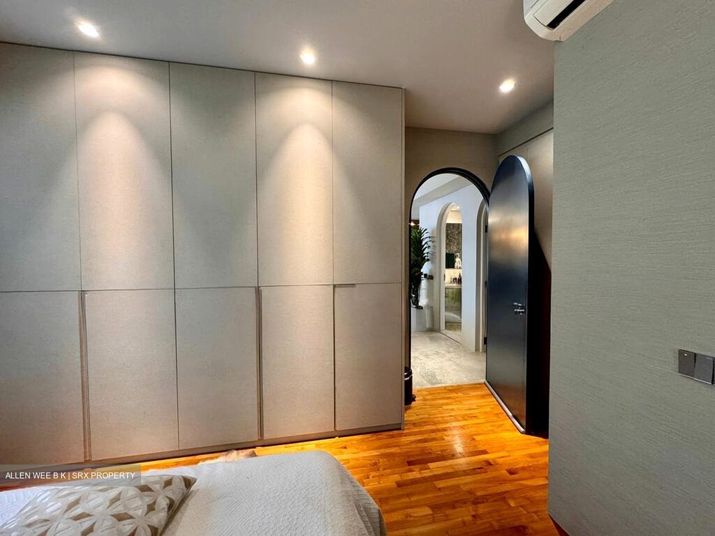 Waterfront Isle (D16), Condominium #522556401